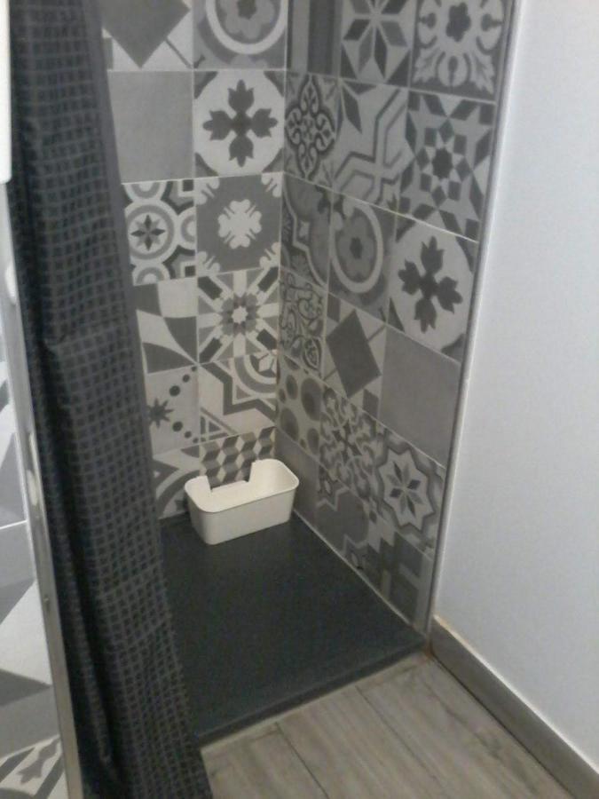 Pequeno Alojamiento Con Mini Piscina - No Climatizada Valencia Exterior foto